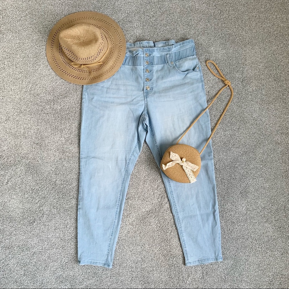 NWOT Women’s stretch jeans